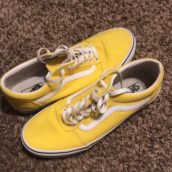 Yellow Vans - Picture 3 of 4